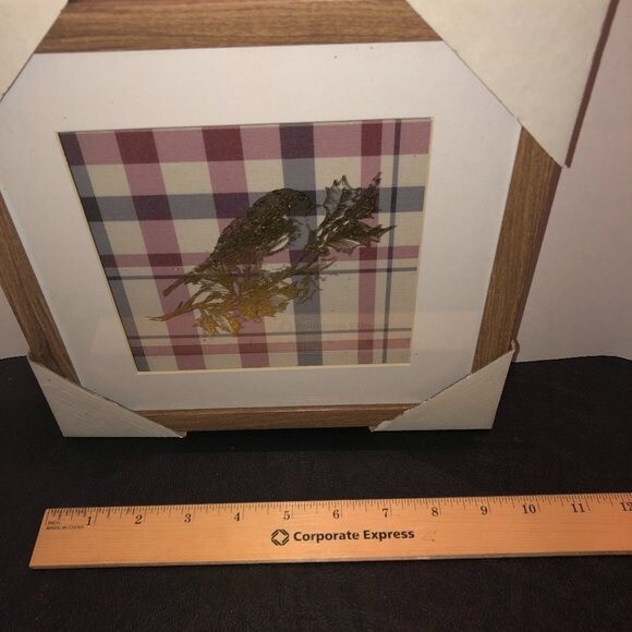 New! Gold Bird Etched Glass Framed Art - Picture 4 of 6